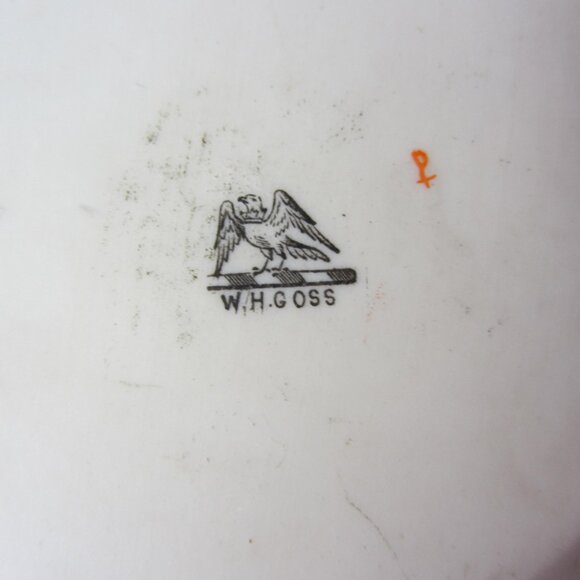 W.H. Goss crested china vintage Ancient Arms of Bedford plate (GC051 Grace) - Picture 5 of 6